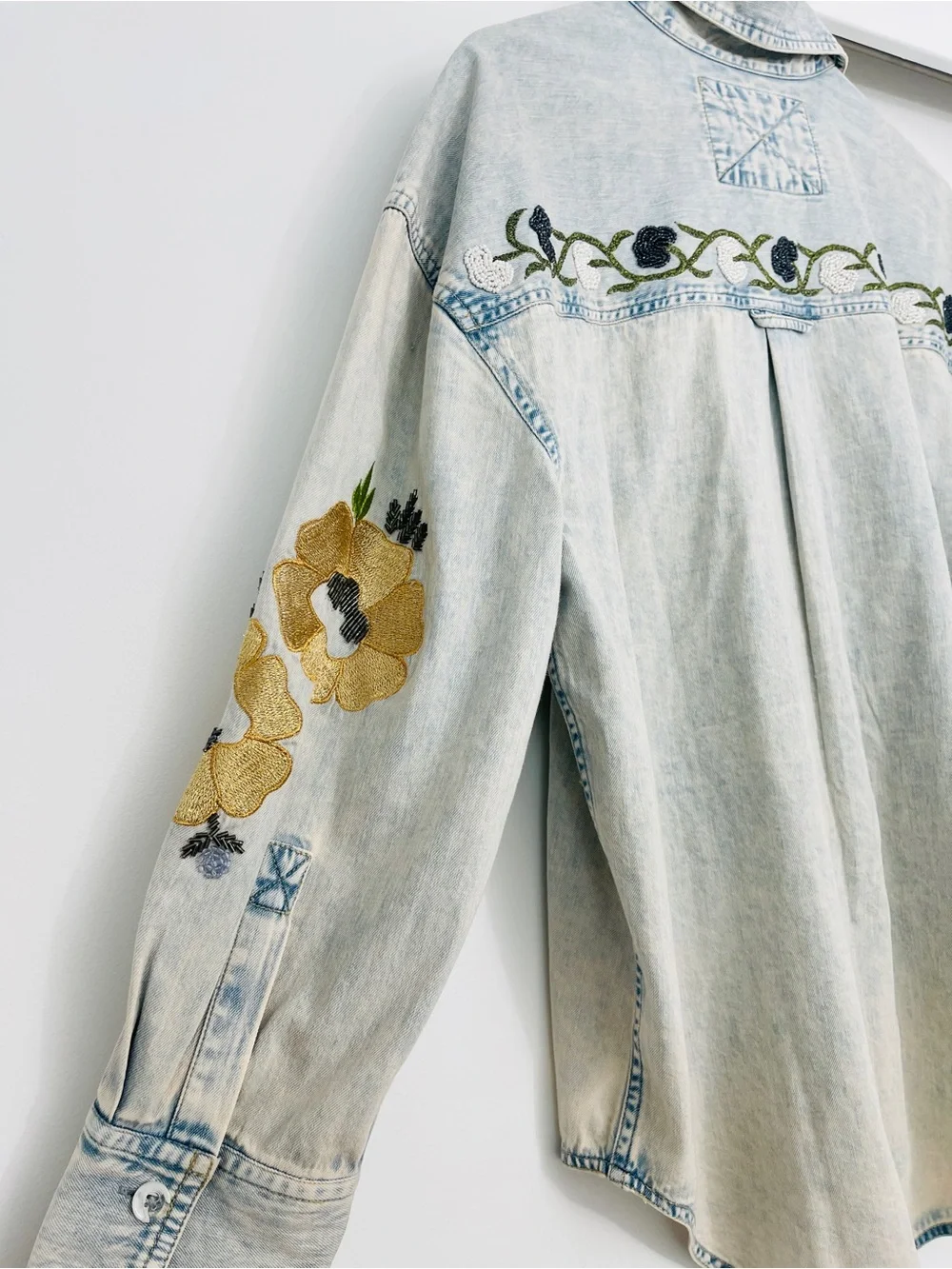 NWT Free People Mi Amor Embroidered Beaded Western Denim Shirt Size XS